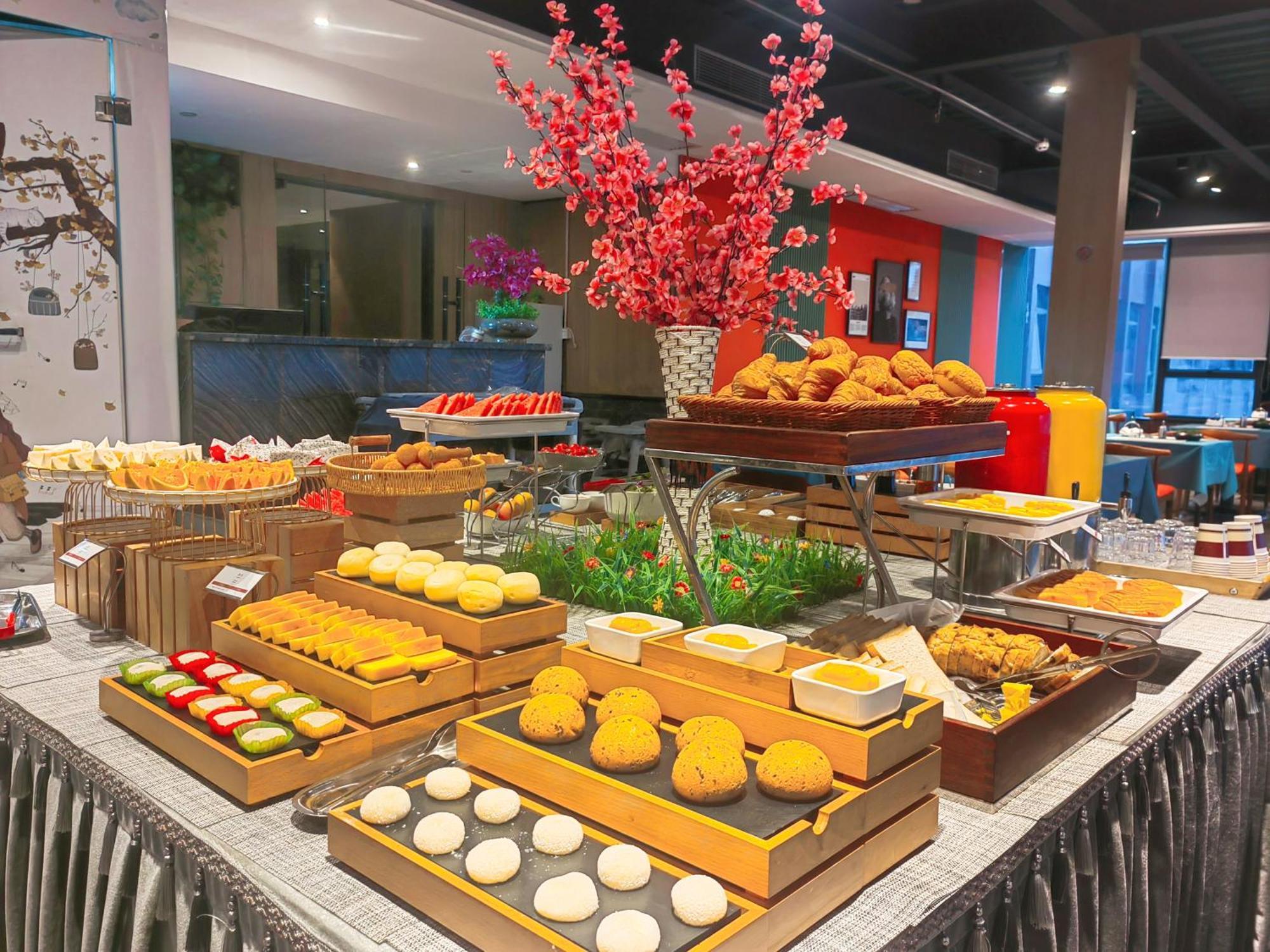 Paco Hotel Shuiyin Road Guangzhou-Free Bus Canton Fair エクステリア 写真